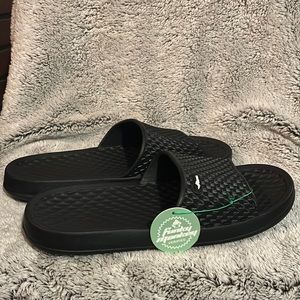 NWT shower slides